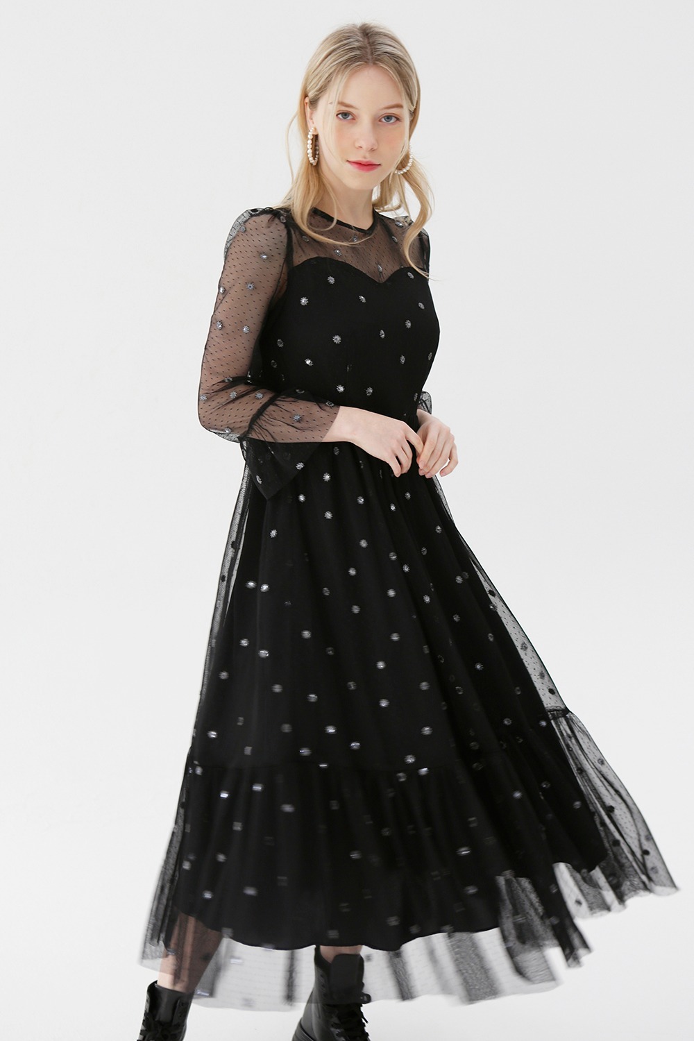 Jewel embroidery dress (Black)