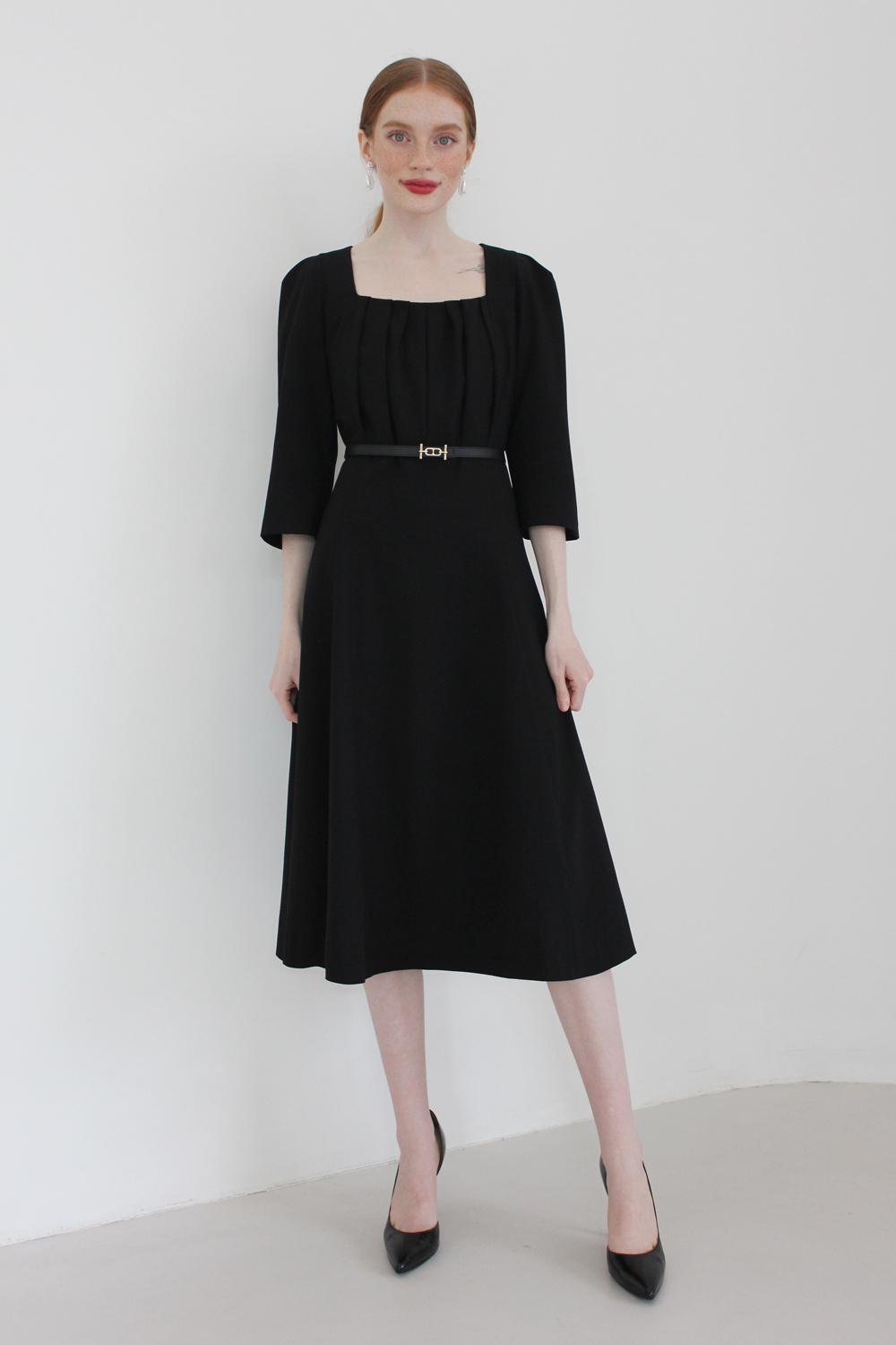Tulip silhouette dress (Black)