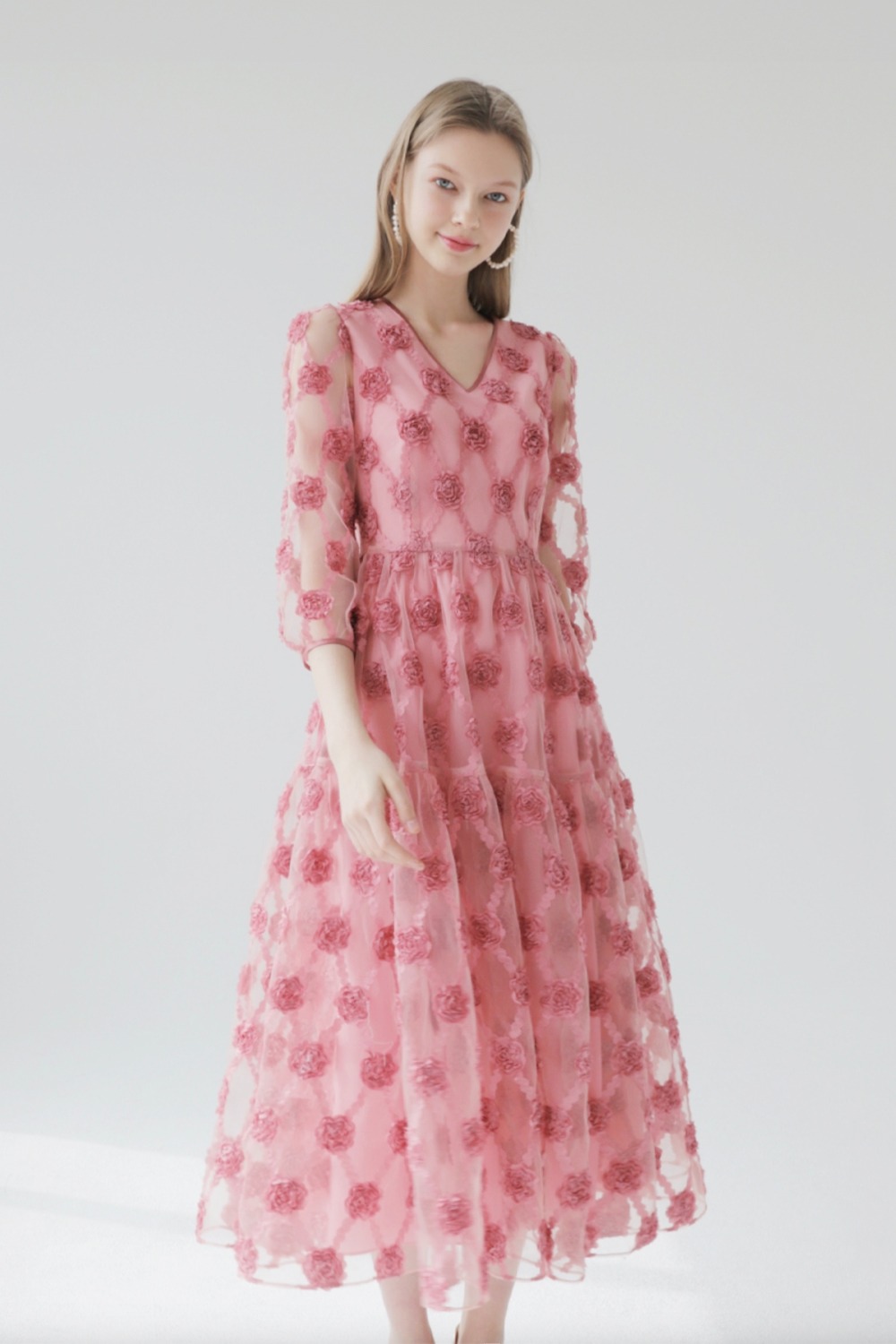 [배우 문가영, 사쿠라 착용] Rose garden lace dress (Pink)